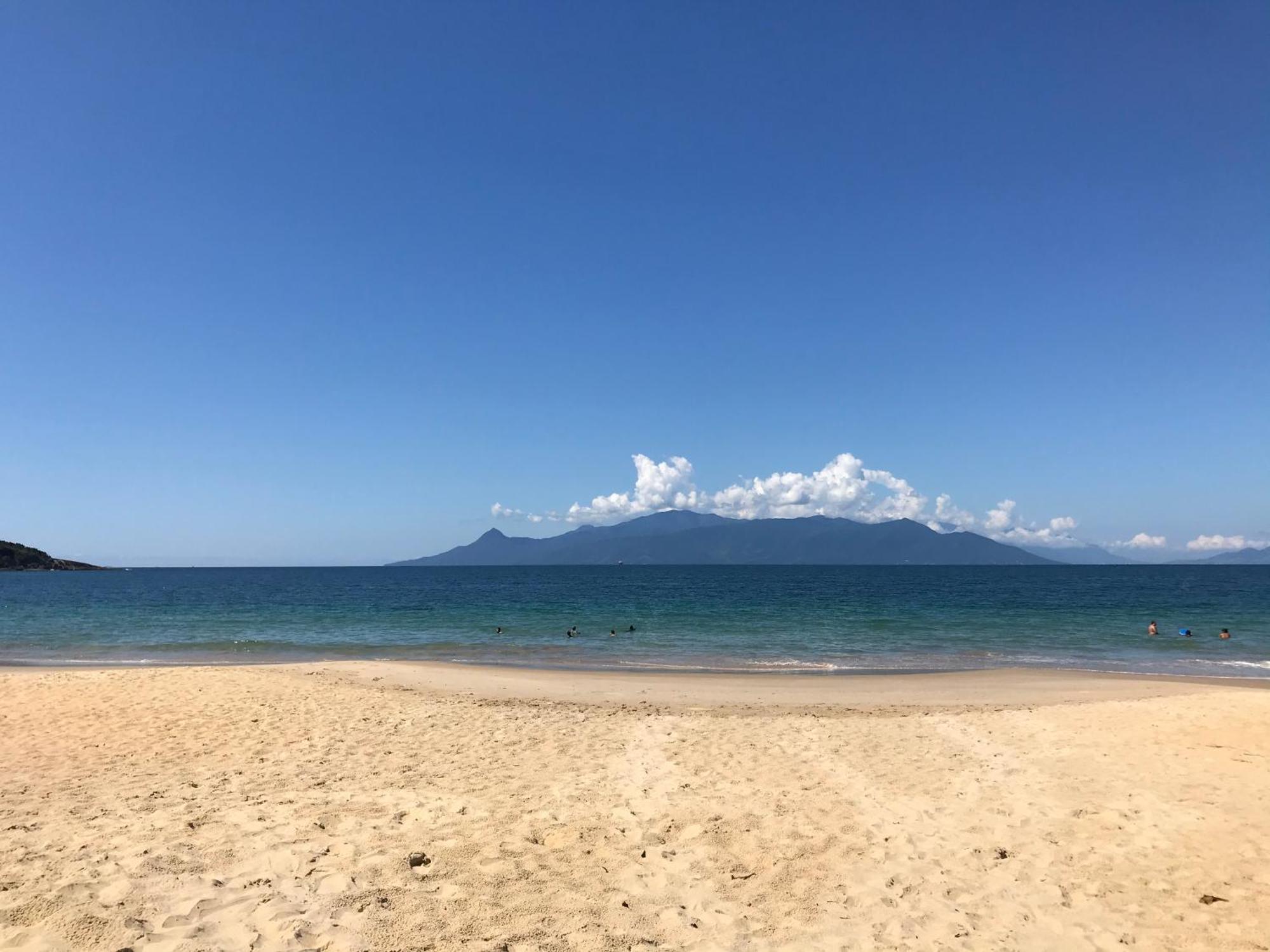 Casa Aconchegante A 200 Mts Da Praia Da Maranduba 乌巴图巴 外观 照片